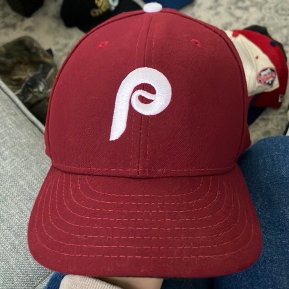 Philadelphia Phillies Fitted Retro Hat - Picture 1 of 2